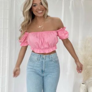 Pink crop top off the shoulders - NWT